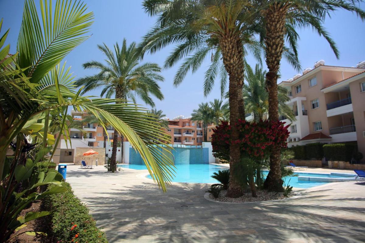 Apartment Iris Village Kato Paphos - Housity