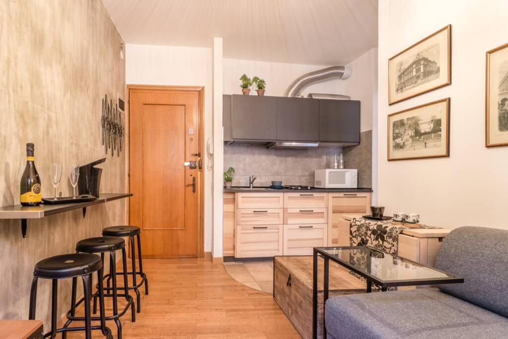 Suitetrails - enJoy Home - Appartamento a due passi dal Teatro Verdi