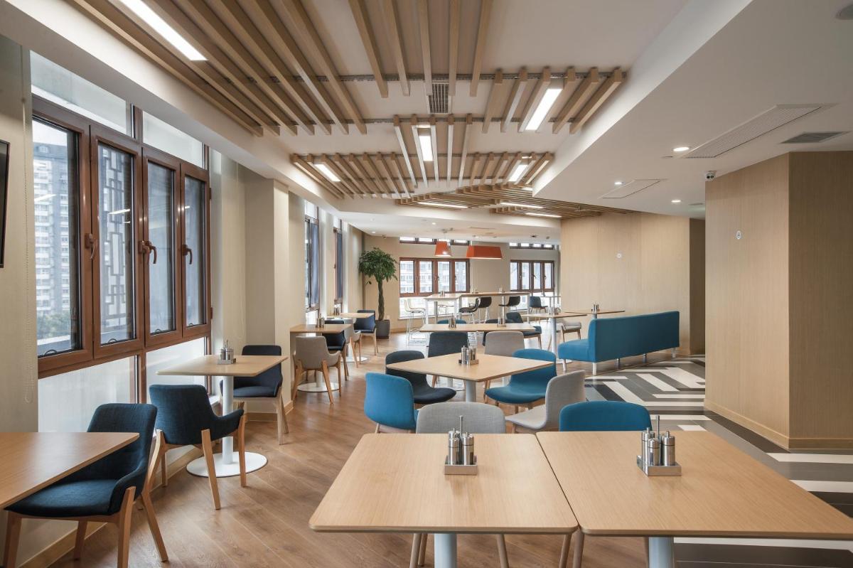 Holiday Inn Express Zhangjiagang Free Trade Zone, an IHG Hotel - Housity