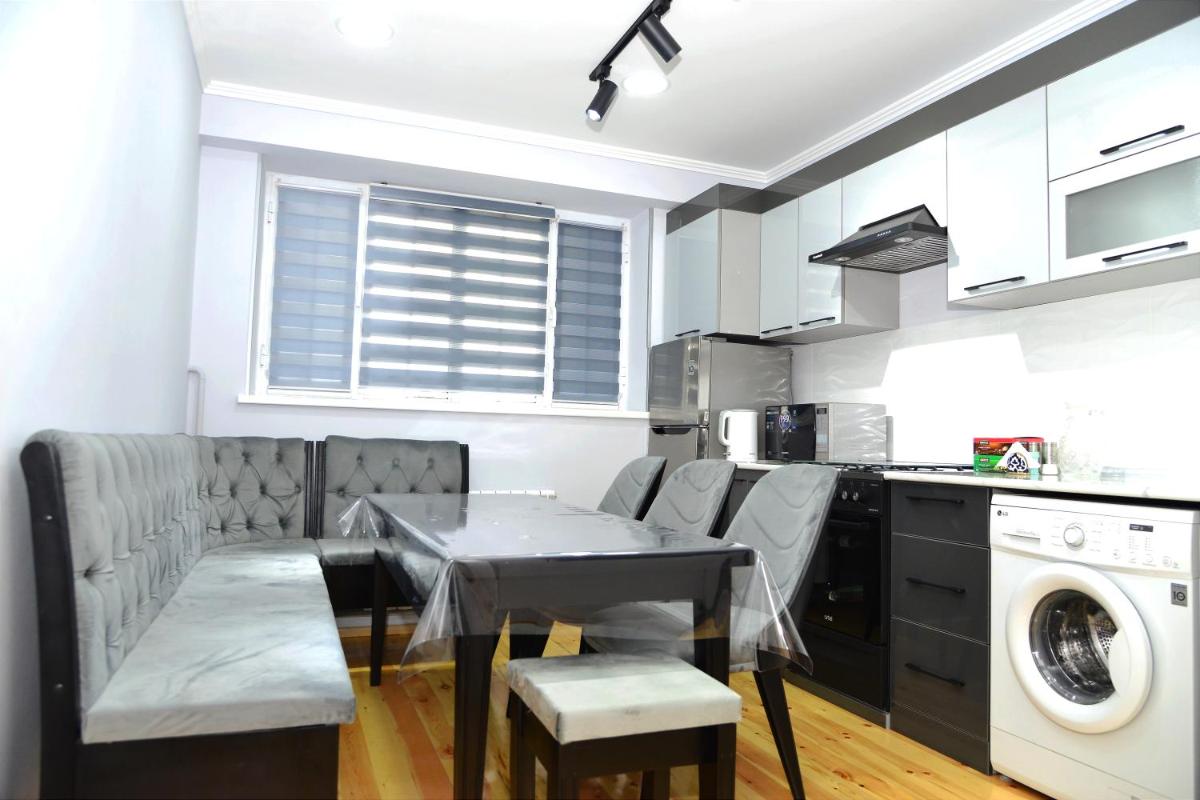 Hotel Di - Housity