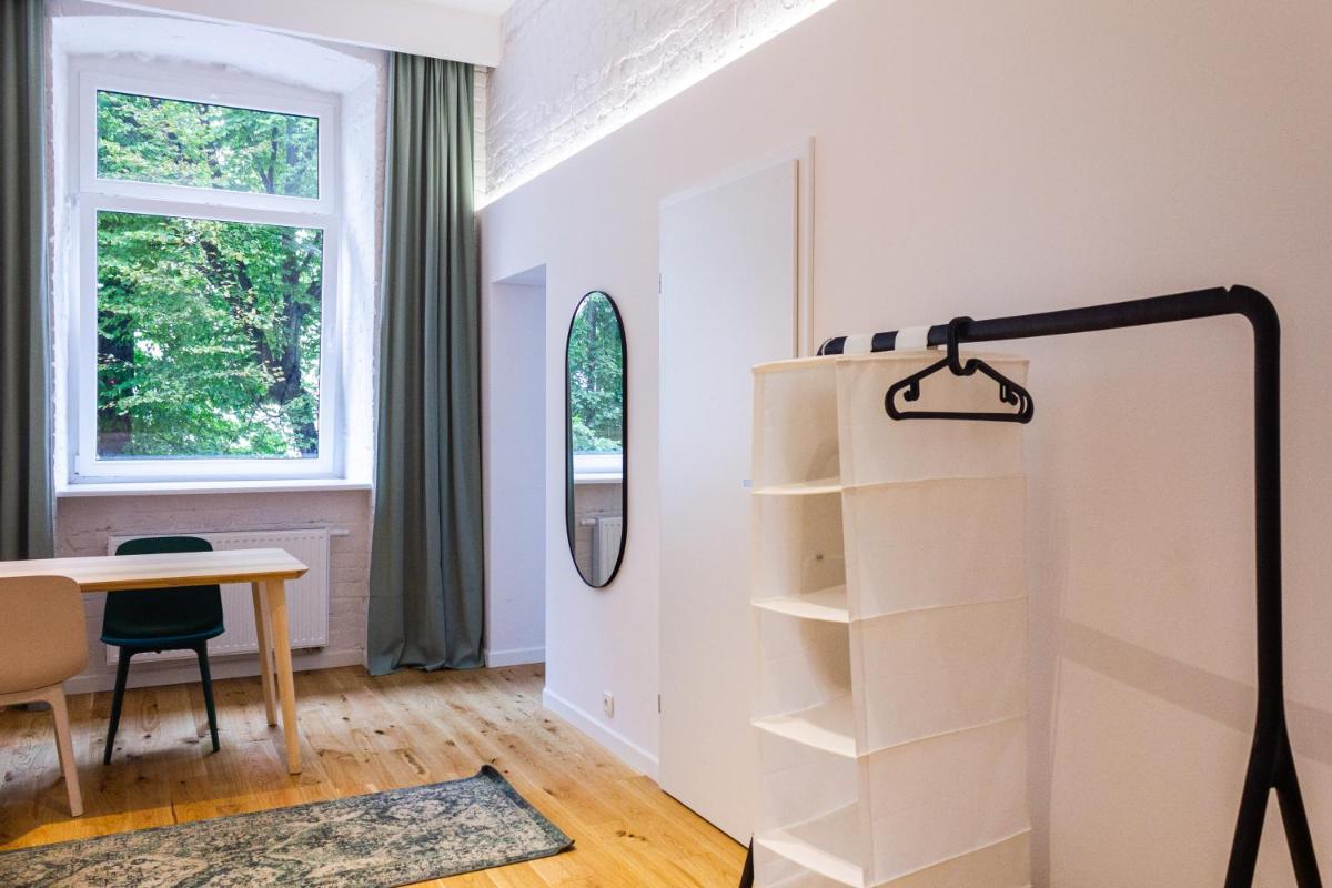Apartament z Upadkiem Ikara / Apartment with the Fall of Icarus - Housity