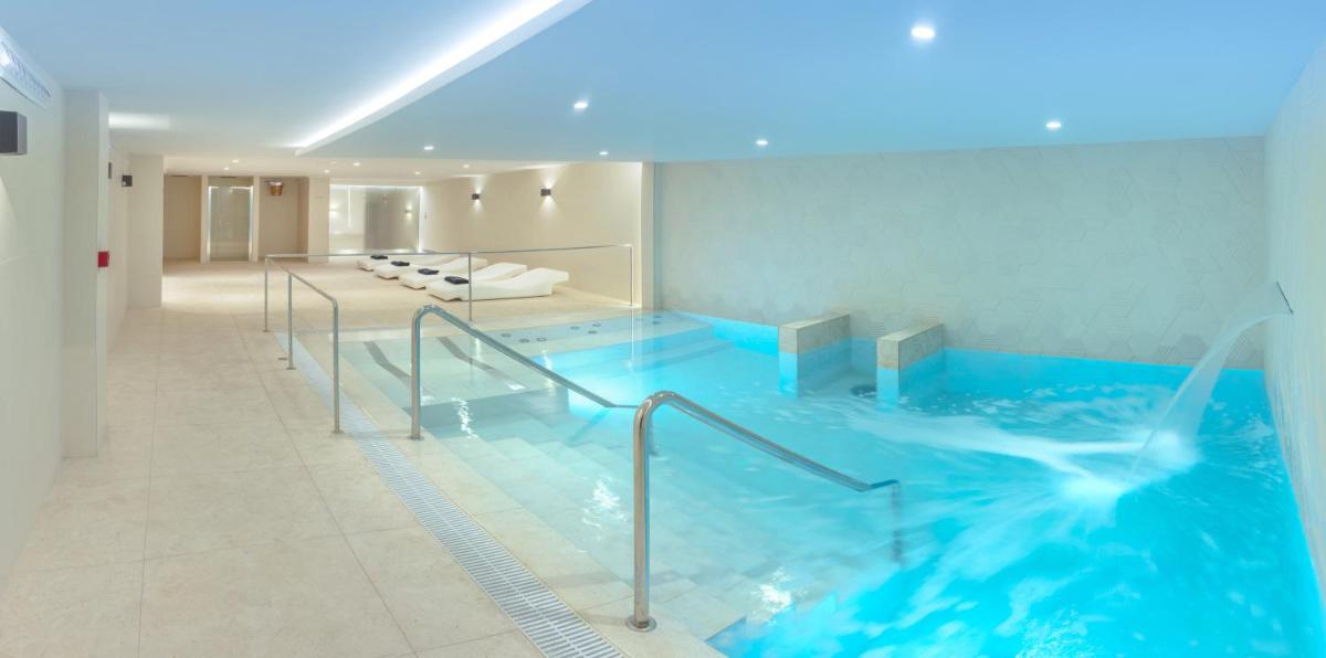 Piscina en o cerca de Hotel RH Victoria & Spa 4 Sup