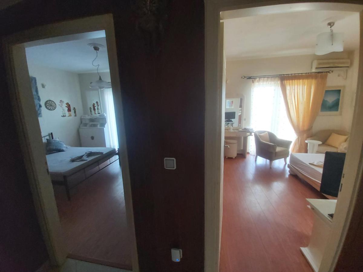 Suitetrails - Geranium Villa by the sea