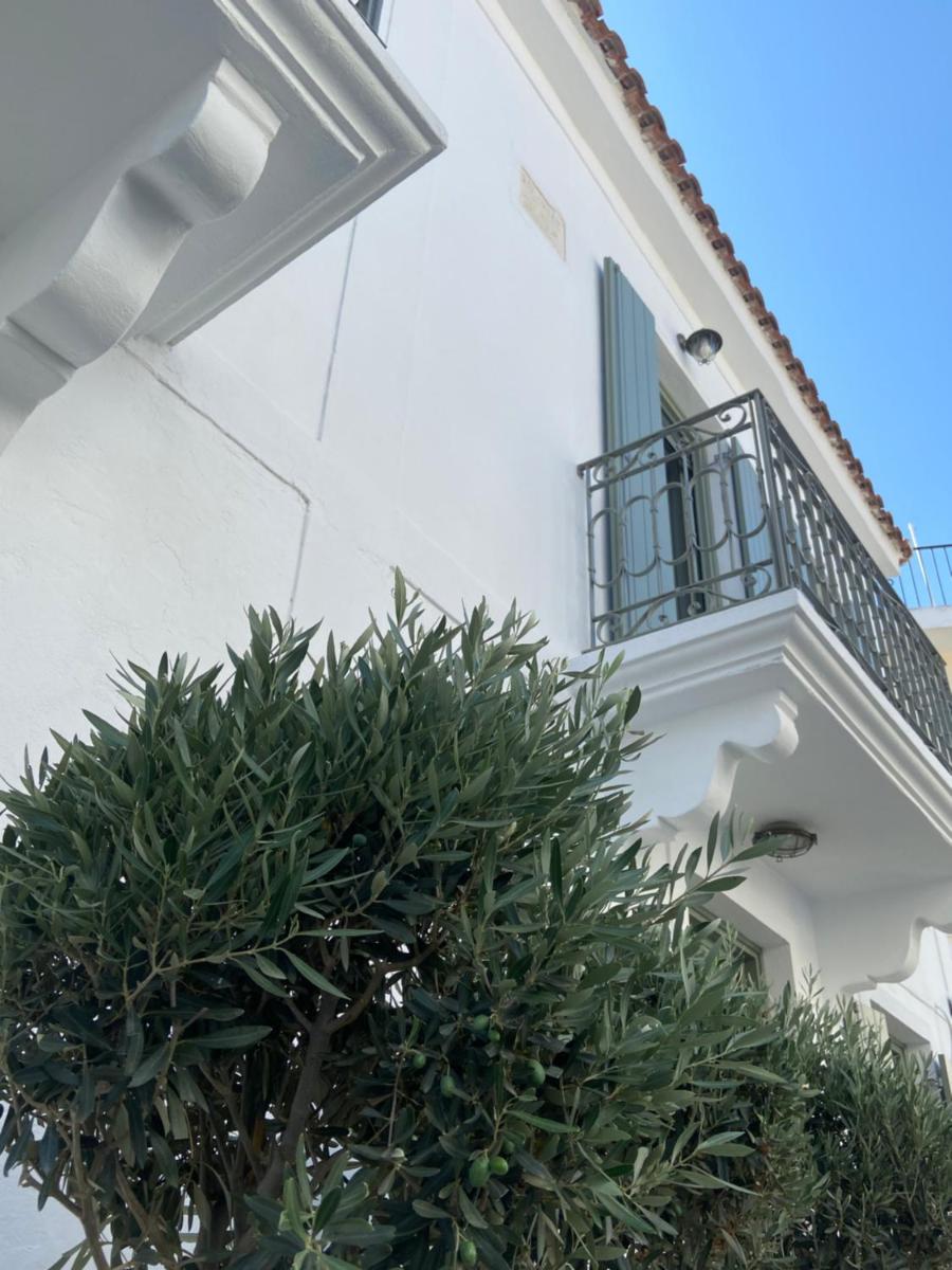 Raphael Skiathos Living-Venetia - Housity