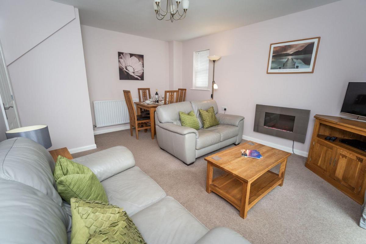 Elm Cottage - Housity