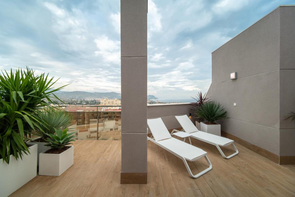 Ahoy Apartments - Housity