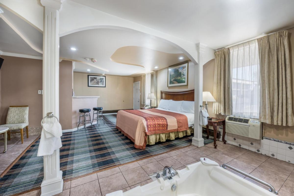 Knights Inn Trevose - Housity