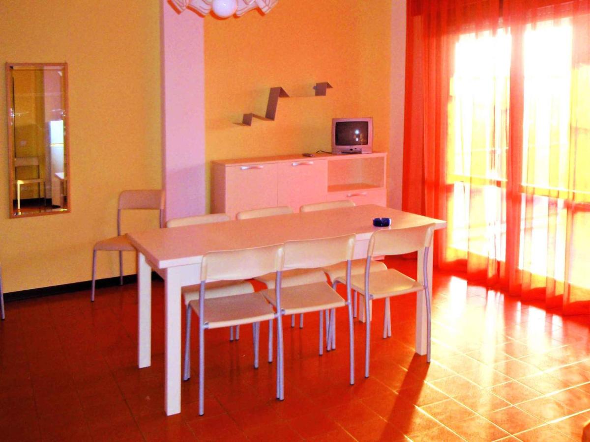 Apartments Porto Santa Margherita 24703 - Housity