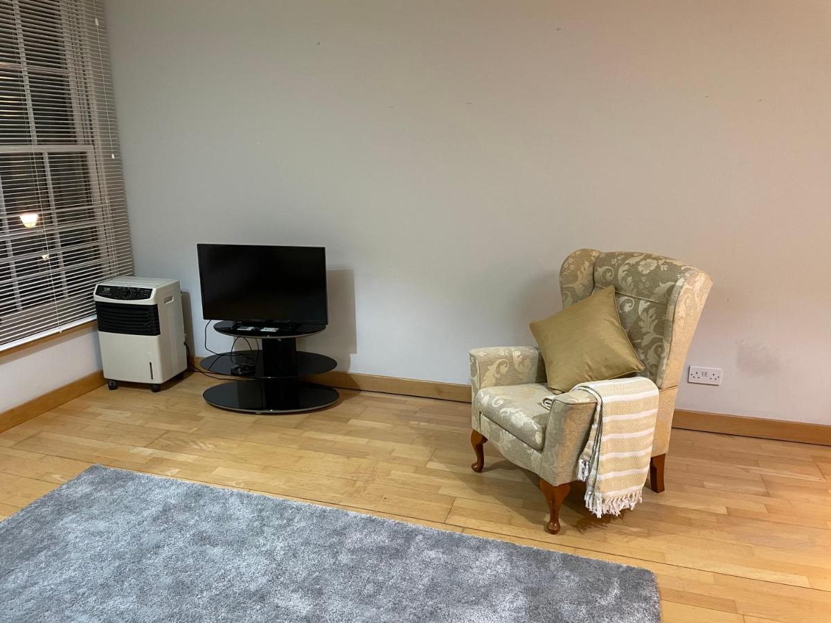 GREENWICH CENTRE NKY APARTMENT - Housity
