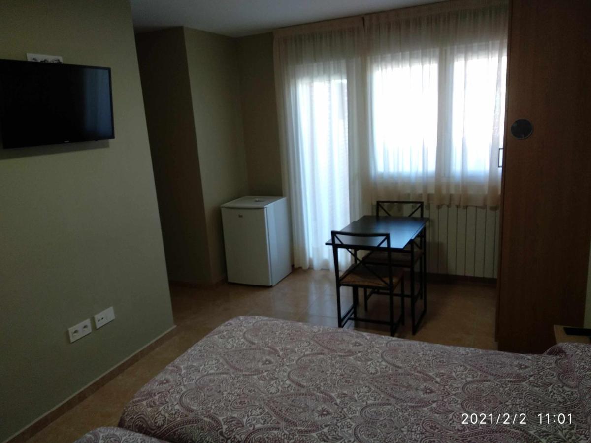 Hotel-Pension BORJA - Housity