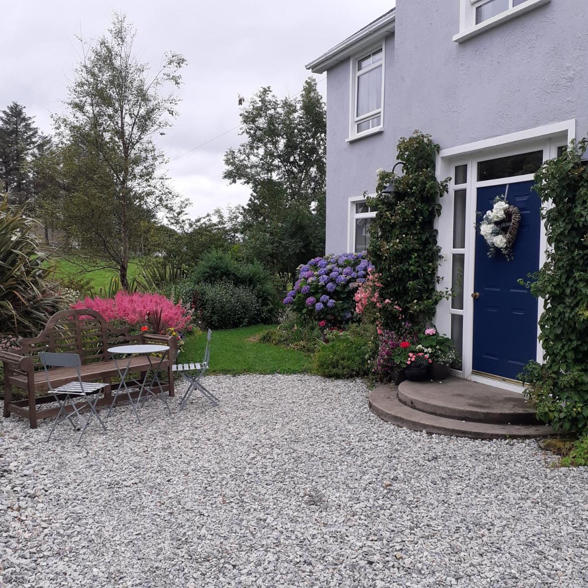 Brook Lodge - Housity