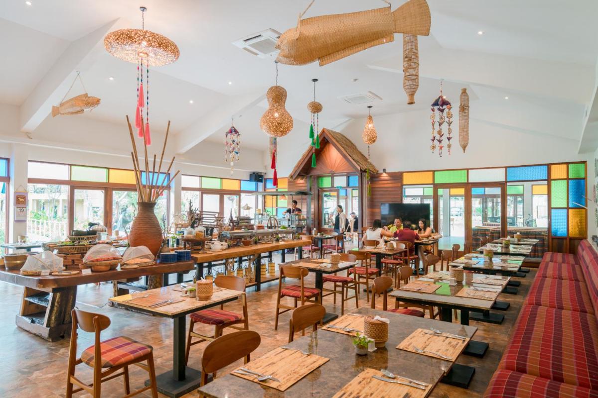 Recall Isaan Isan Concept at Khaoyai SHA Extra Plus - Housity