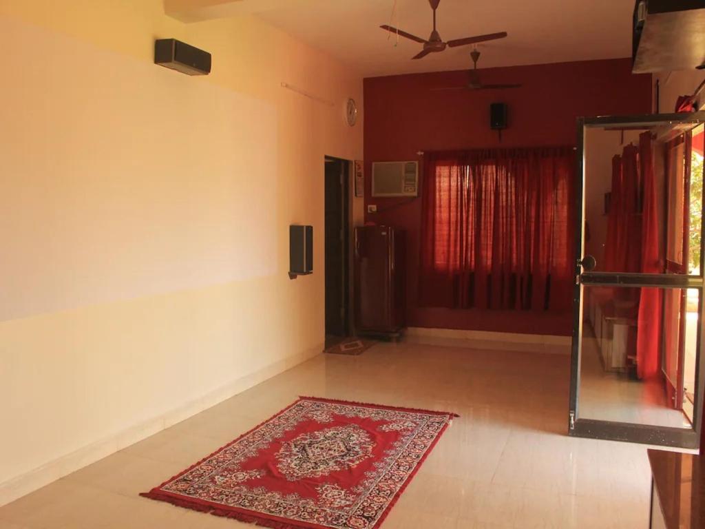 Red House 3BHK - Housity