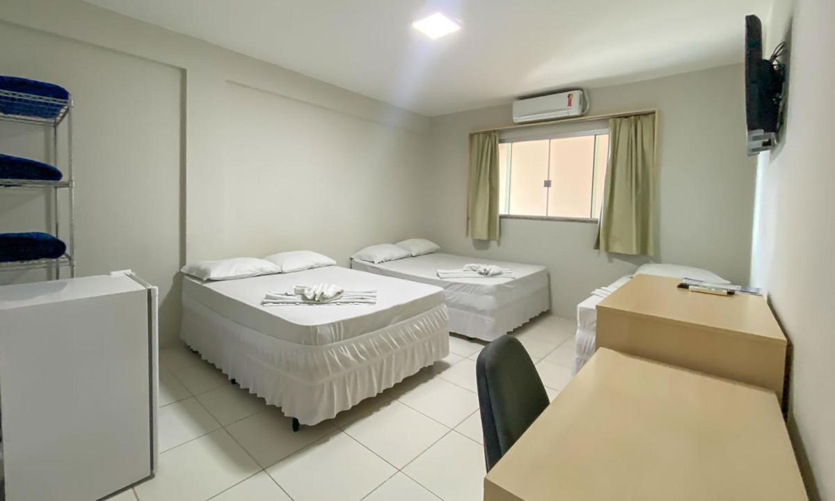 CENTER PLAZA HOTEL - Housity