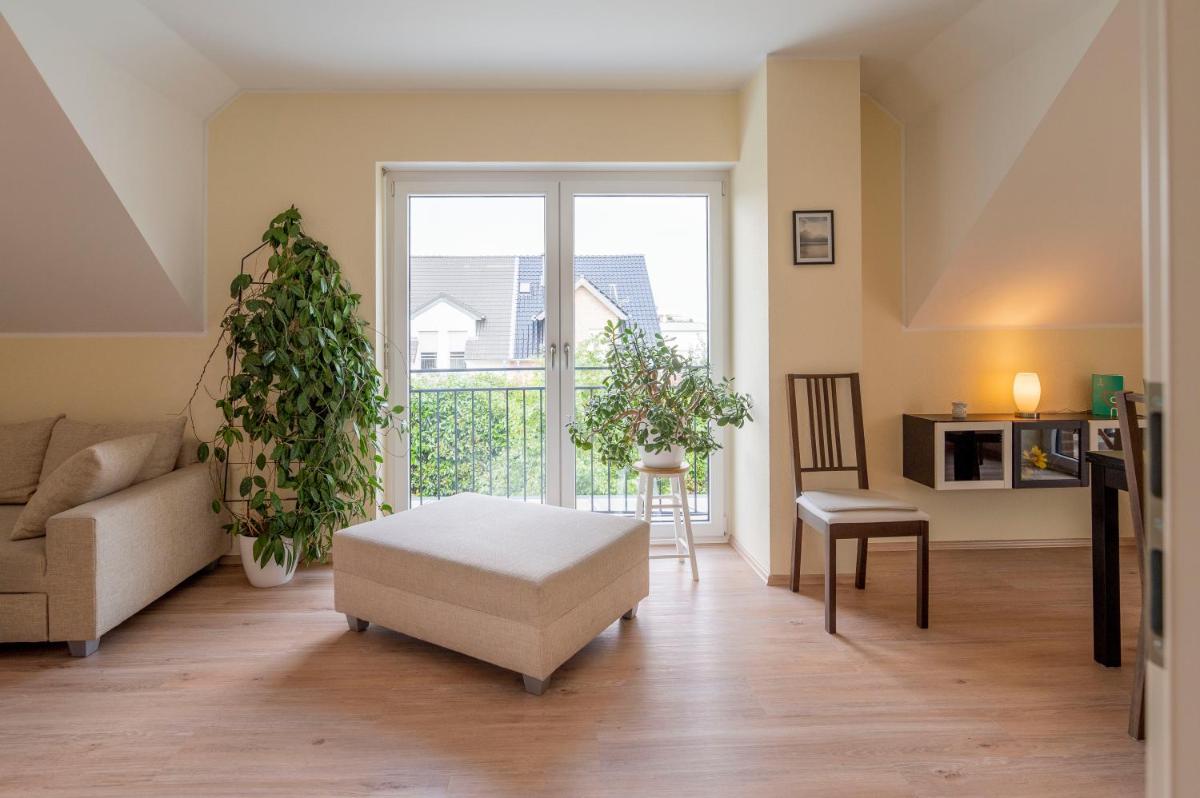 Suitetrails - Helle Nichtraucherwohnung 69qm zwischen Köln und Düsseldorf