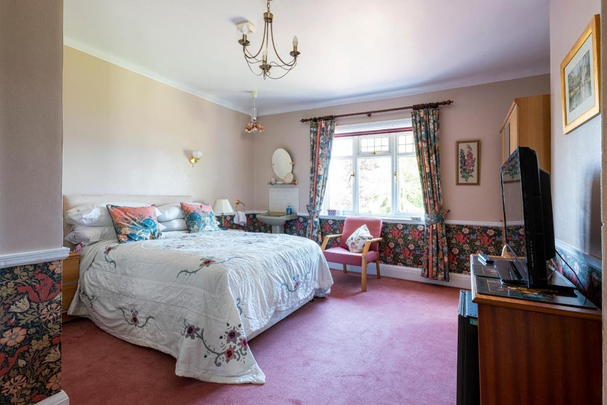 The Hillcrest - Housity