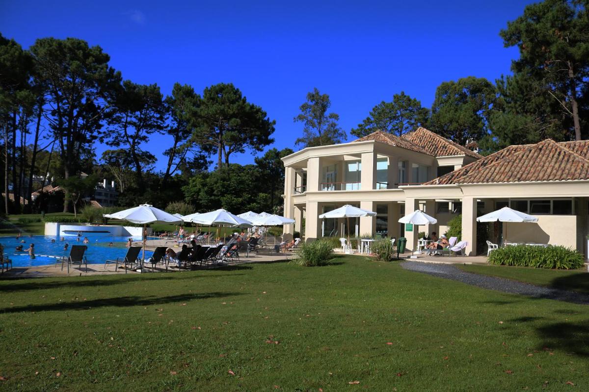 Solanas Crystal View Spa & Resort - Housity