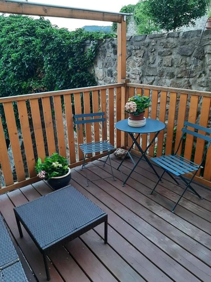 Žatecká brána - Housity