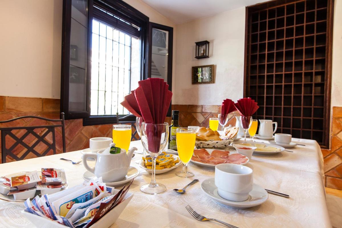 Hotel Palacio del Intendente - Housity