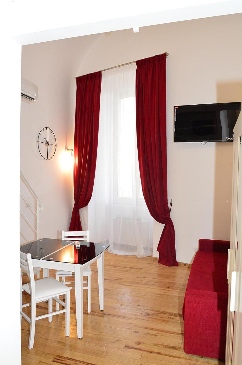 Suitetrails - Palazzo Grandori Alloggi Turistici