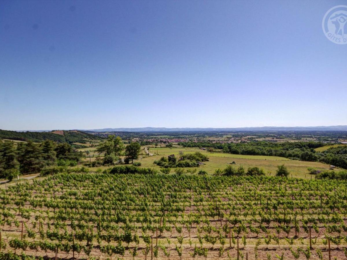 Gîte Champdieu, 3 pièces, 6 personnes - FR-1-496-159 - Housity