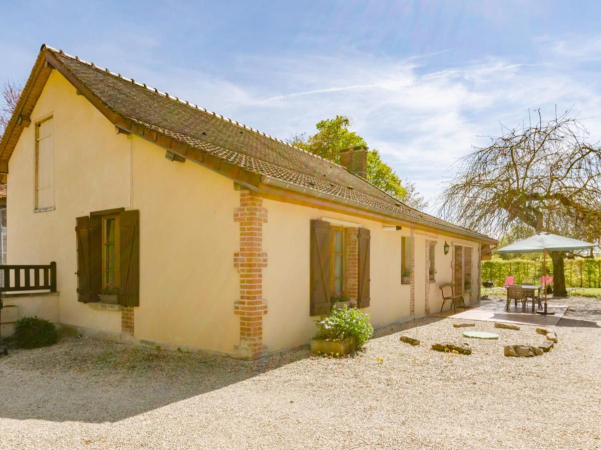 Gîte Piney, 4 pièces, 6 personnes - FR-1-543-129 - Housity