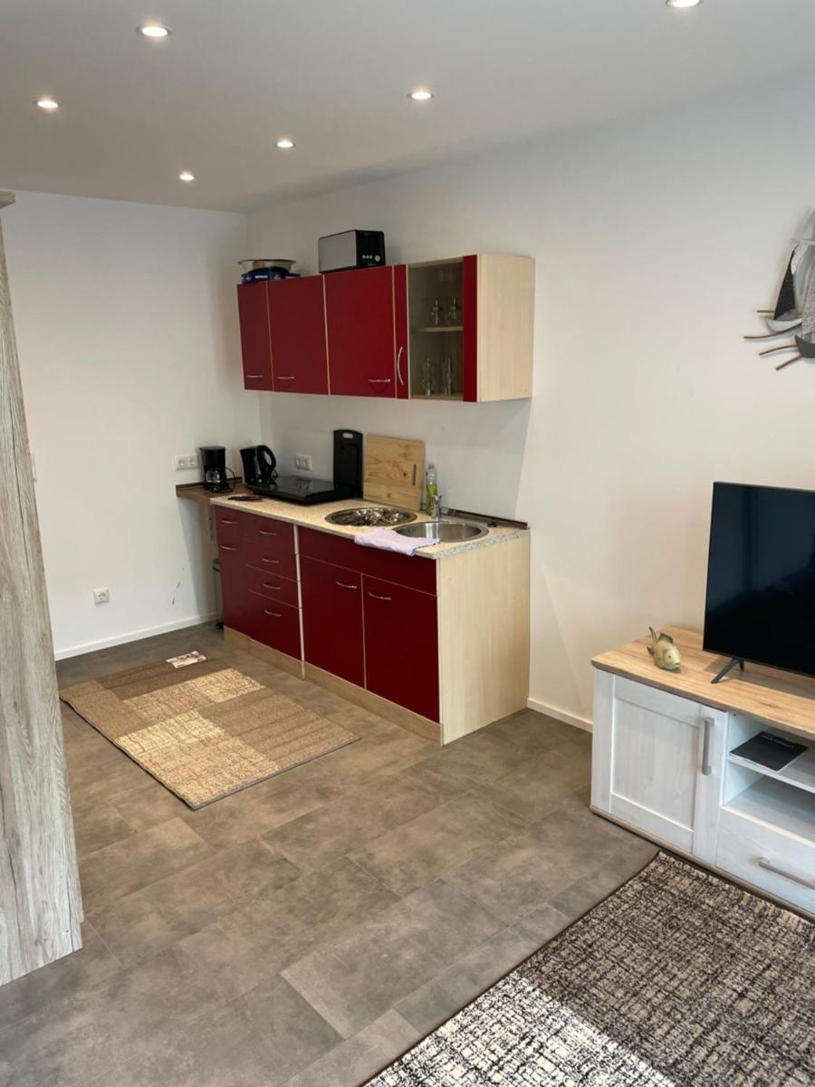 Ferienwohnung NORA mit Blick auf den Ribnitzer See - Housity