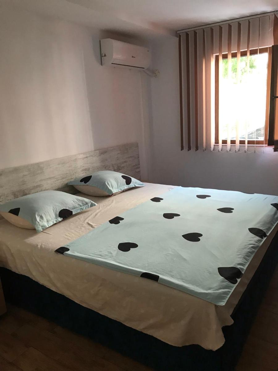 Eric_one - Housity
