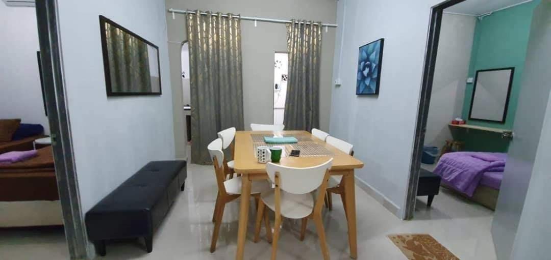 Haney Twin Homestay - Housity