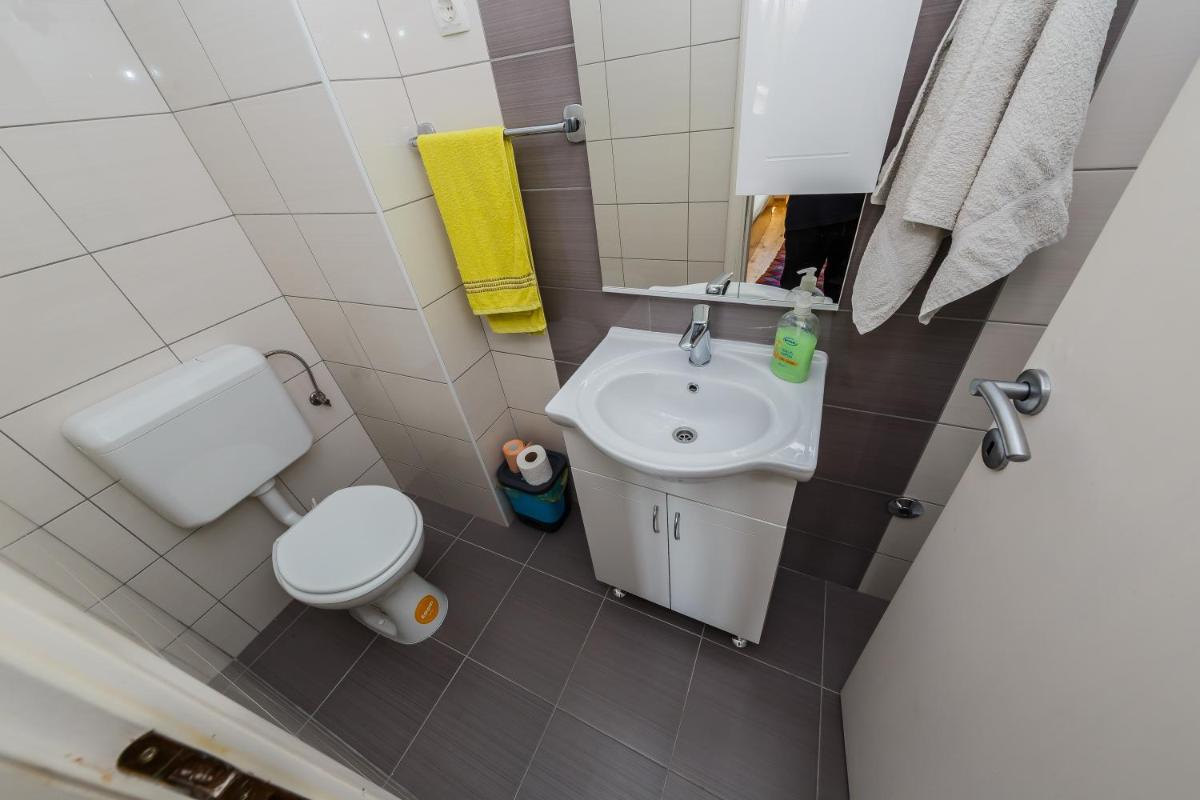 Apartment Jelen - Housity