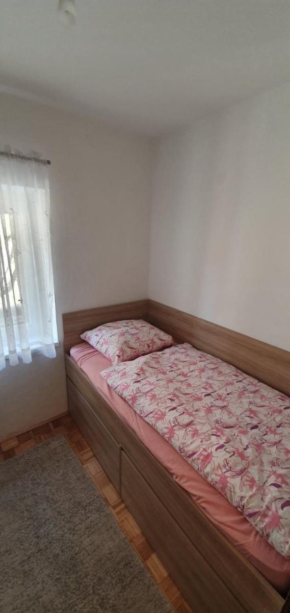 Apartma Romina - Housity