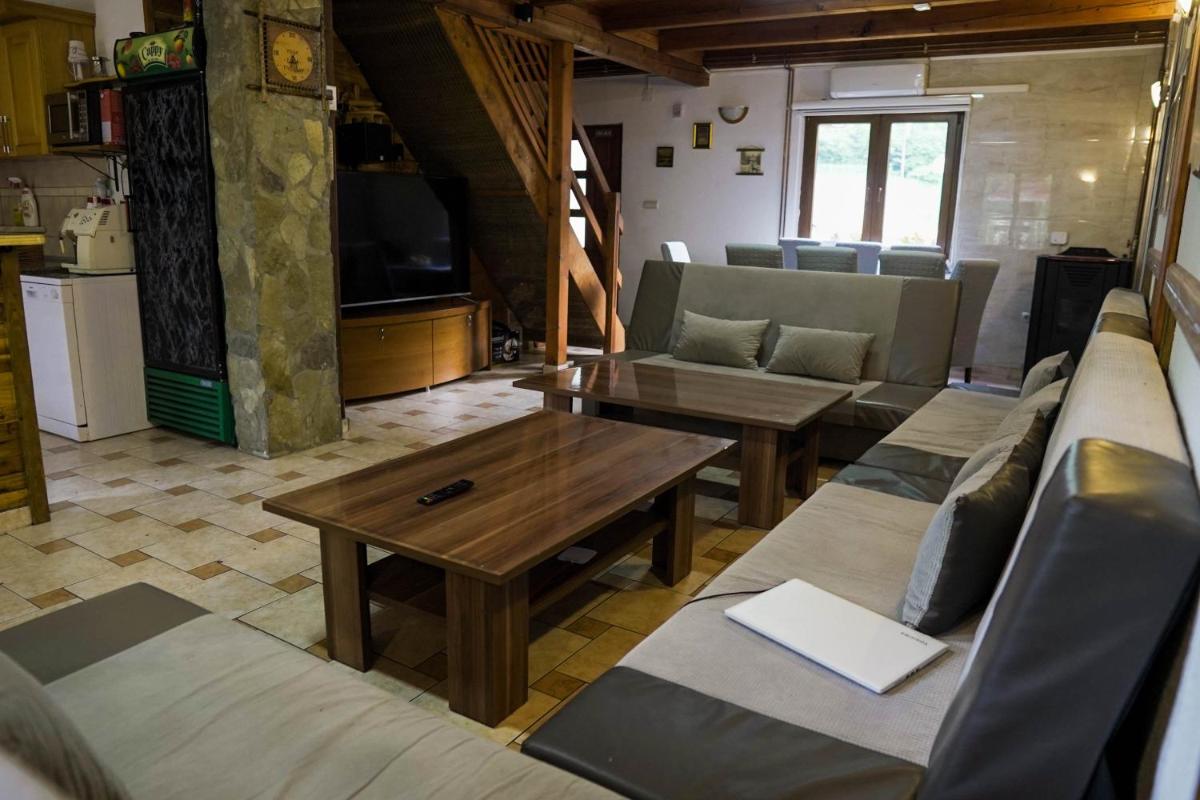 Suitetrails - Villa Una Dvoslap