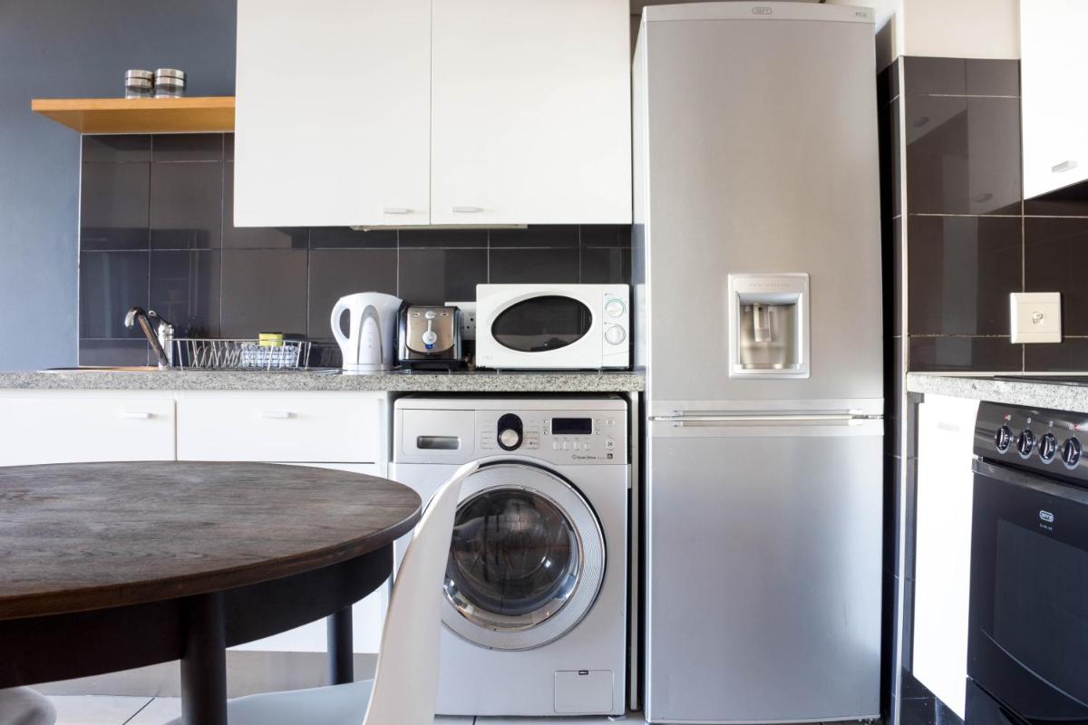Studio Apartment - fully furnished and equipped - Housity