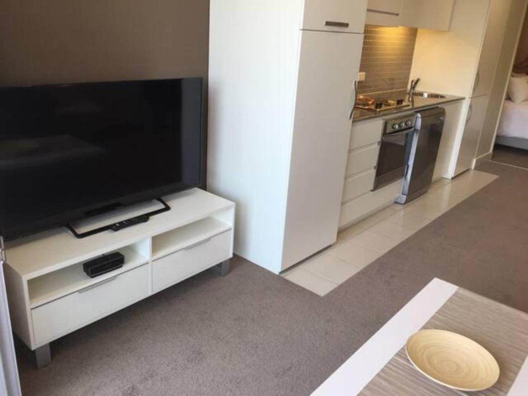 Suitetrails - Beachside Luxury Apartments One & Two Bedroom in Beachfront Oaks Pier Building