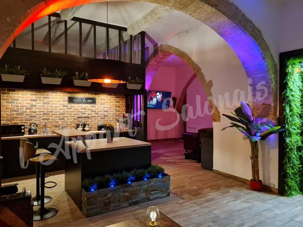 Lappart-salonais 70m2 avec jacuzzi privatif - Housity