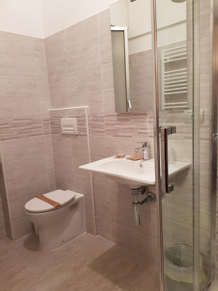 Hotel La Torre - Housity