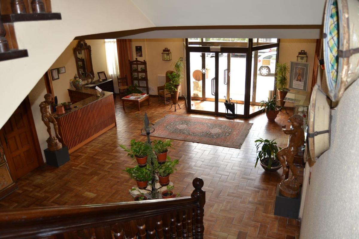 HOSTAL DOÑA JUANA - Housity