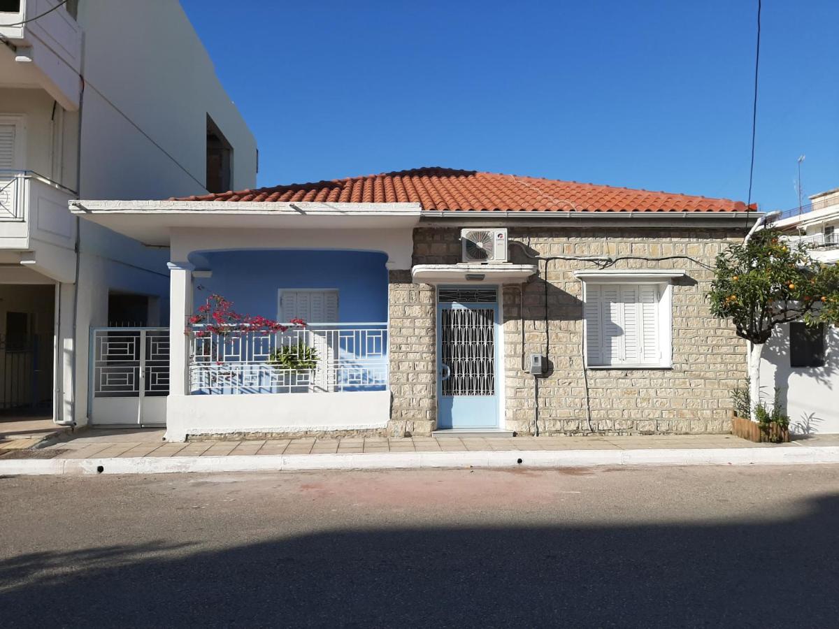 ΑΝΑΚΑΙΝΙΣΜΕΝΗ ΜΟΝΟΚΑΤΟΙΚΙΑ 125 τμ ΣΤΟ ΚΕΝΤΡΟ ΜΕ ΚΗΠΟ - Housity