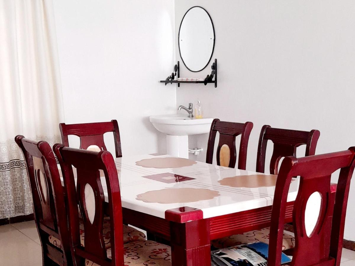 Furnished Homes Nakuru with pool & GYM - Housity
