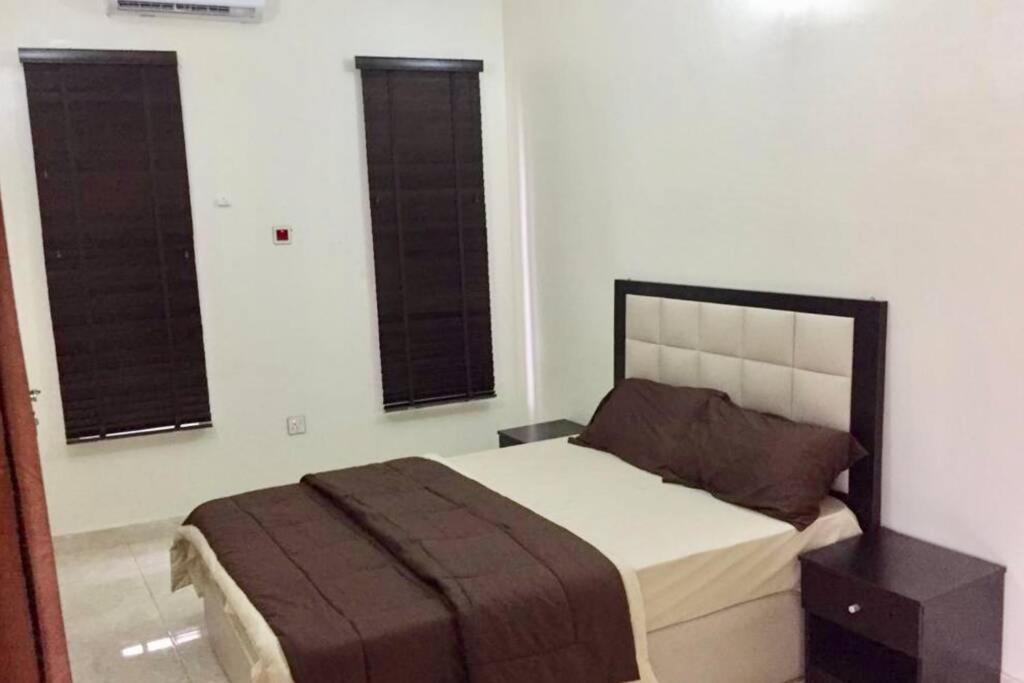DELIGHTFUL ! 3 BEDROOM TERRACE DUPLEX EN-SUITE ORCHID RD LEKKI AIRCON WiFi - Housity