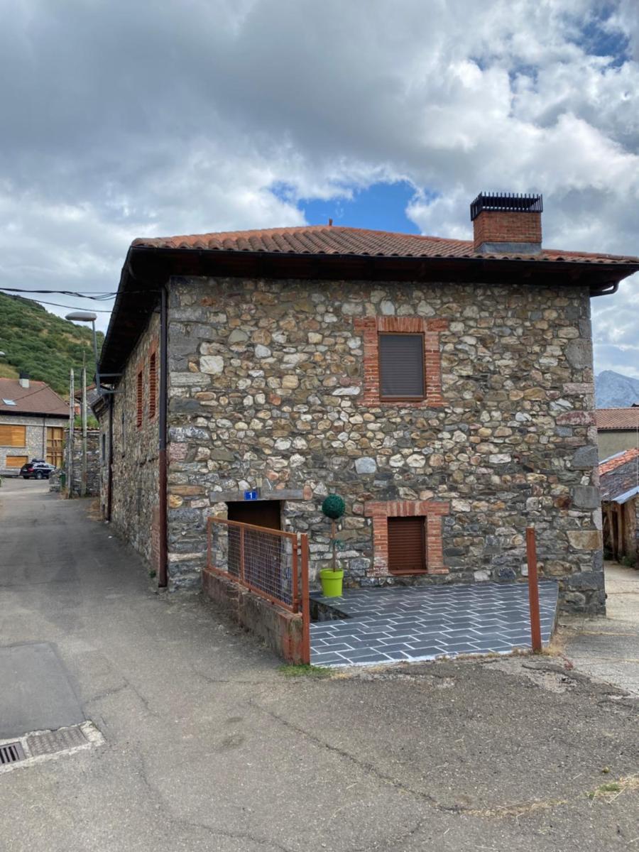 CASA en Cofiñal - Housity