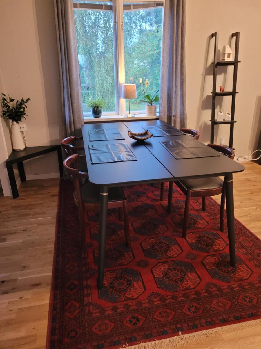 Lovely, spacious apartment with free parking - Housity