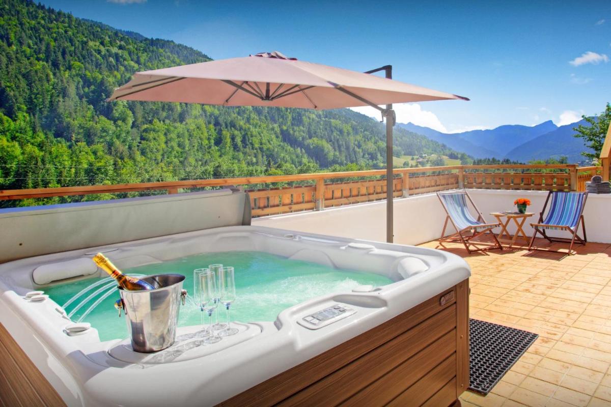 Chalet Carter - OVO Network - Housity