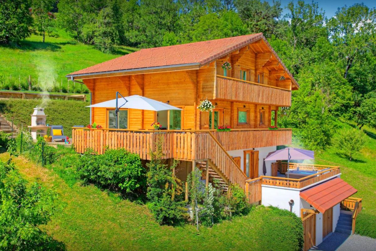 Chalet Carter - OVO Network - Housity