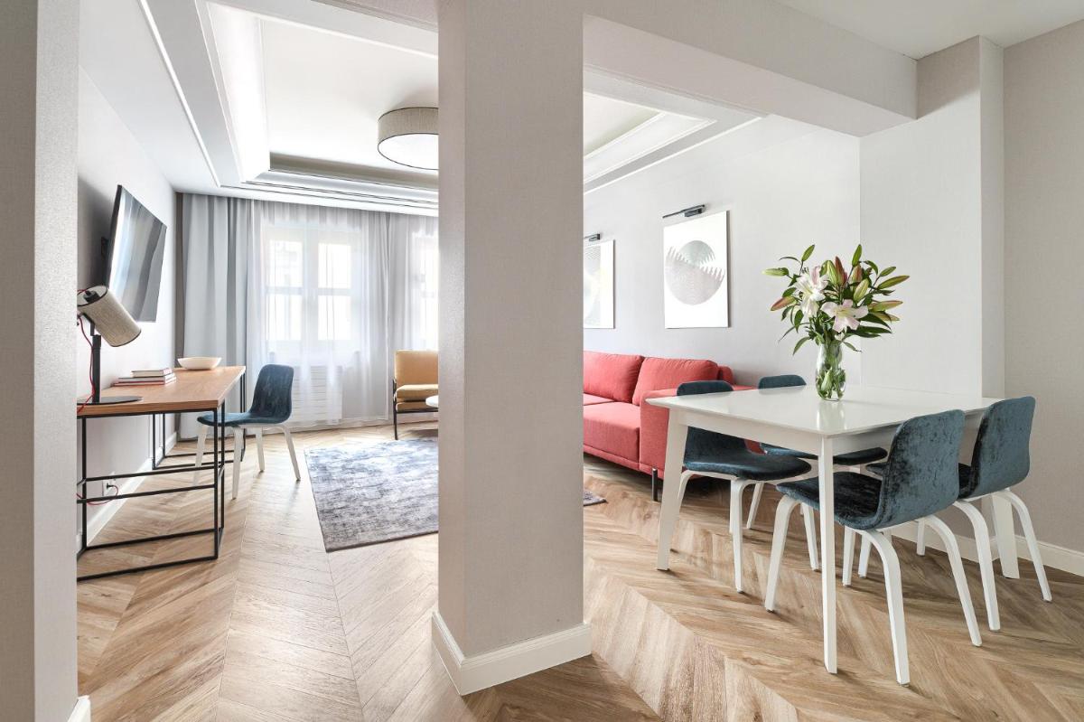 City Apartments - Apartamenty Butikowe - Hizvo