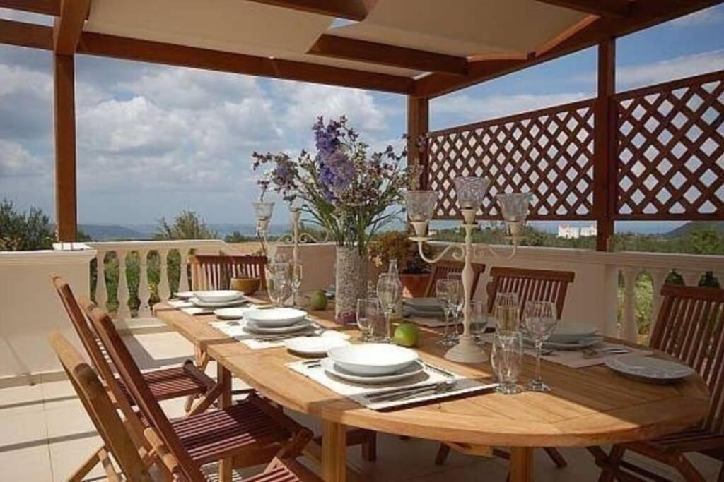 Luxurious villa with amazing mountain & sea views - Crete - Housity