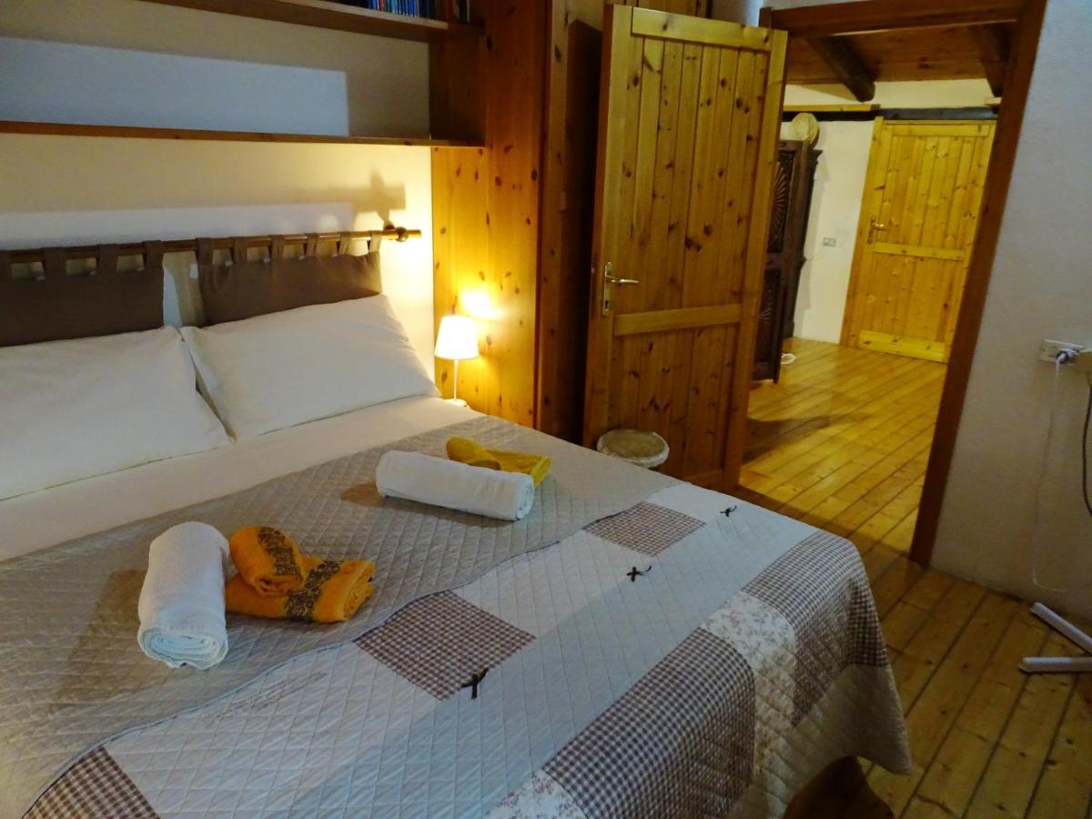 Charming House in Ossi with Private Pool - Housity