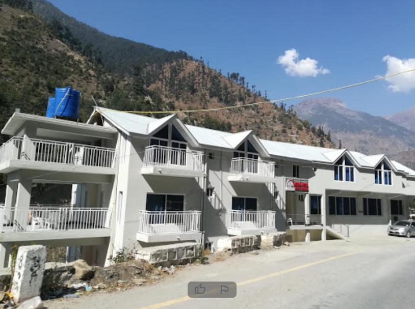 Cedar Vista Hotel - Housity