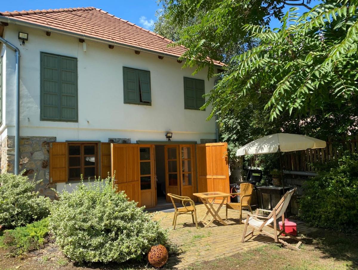Countryside - Housity