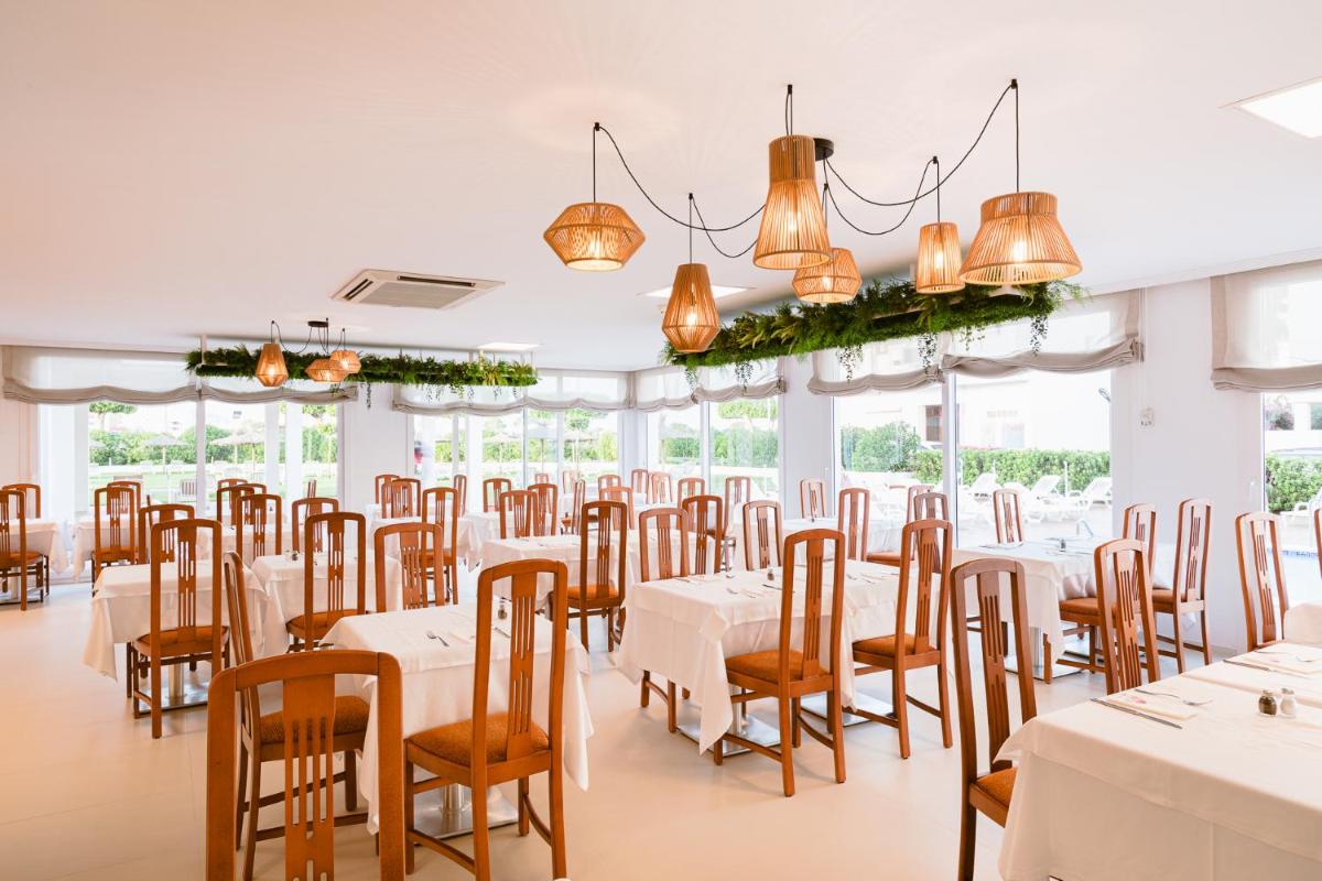 Hotel Gran Sol - Housity